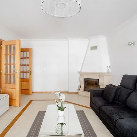 Apartamento Em Lisboa, Perto De Sintra Fontainhas  Екстериор снимка